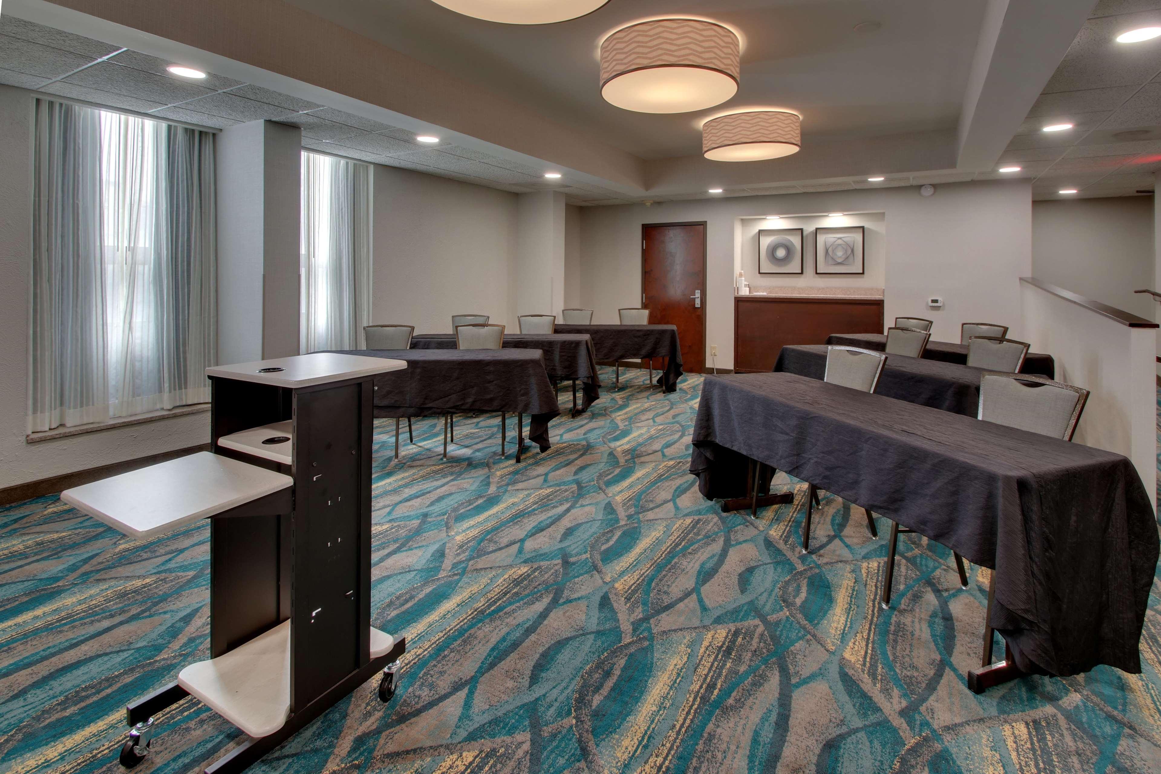 Best Western Plus Indianapolis North At Pyramids Екстер'єр фото