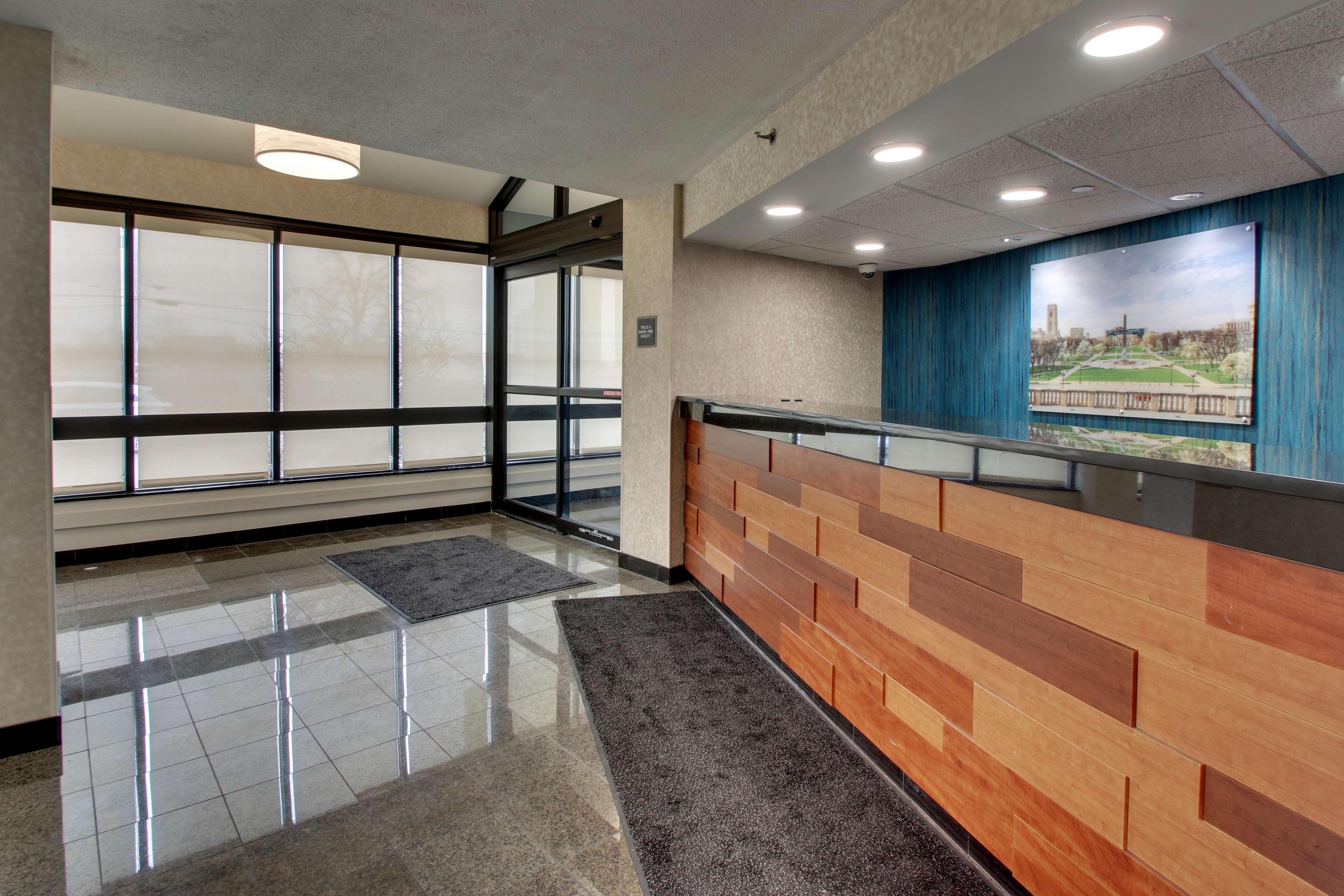 Best Western Plus Indianapolis North At Pyramids Екстер'єр фото